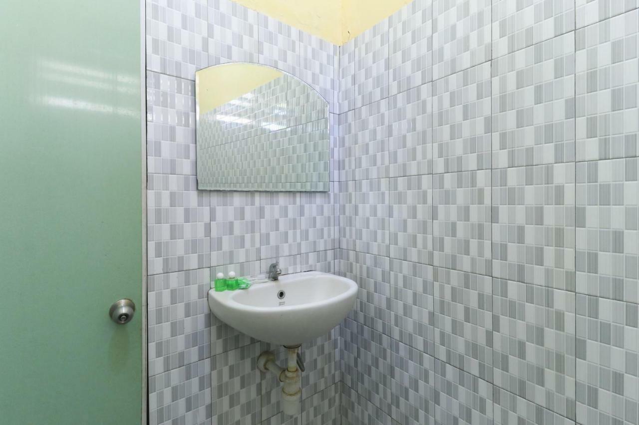 Guest house Flamboyan 2*