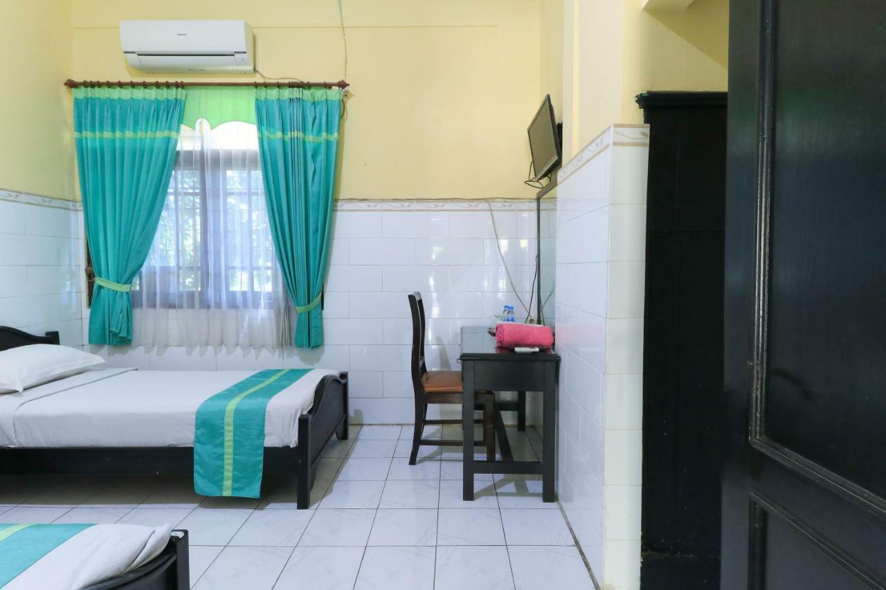 Flamboyan Guest house Surabaya